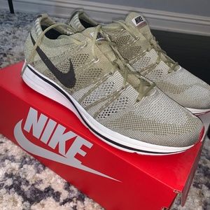 Nike Flyknit Trainer - Men's 10.5